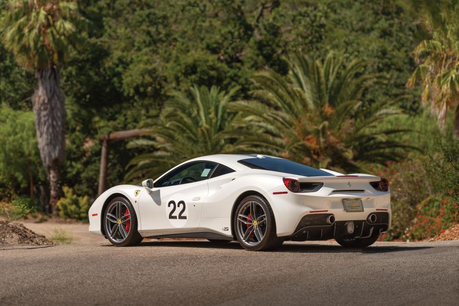  Ferrari 488 GTB The Lucybelle (232129) 2017 года  (фото 2 из 34)